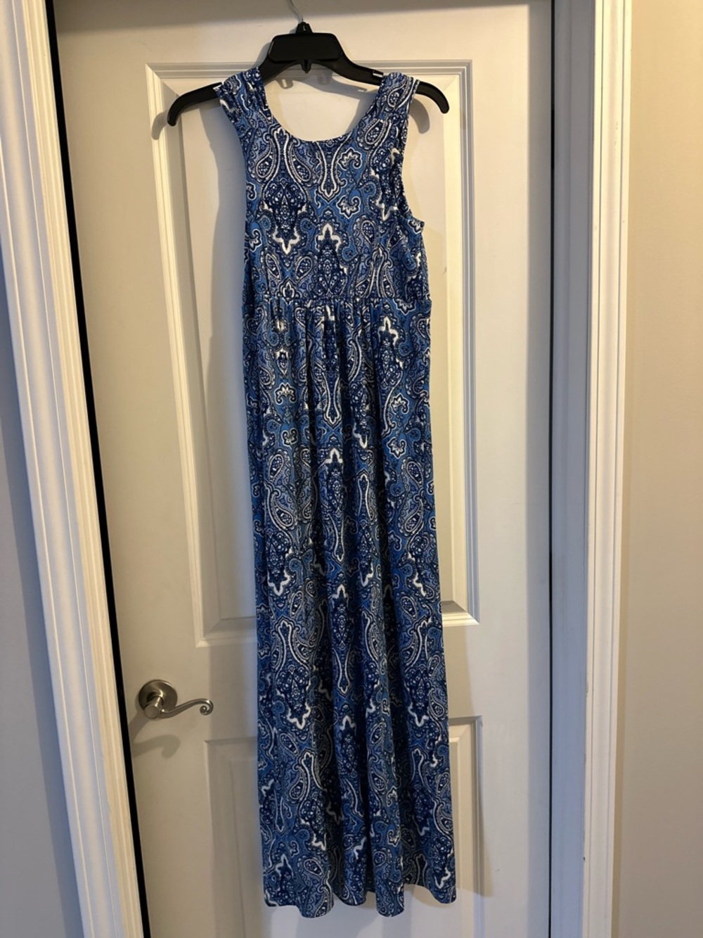 Blue Paisley Sleeveless Maxi Dress